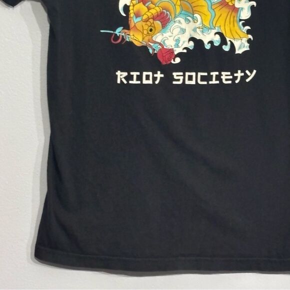 Riot Society | Men’s Black Graphic T-Shirt Chinese Fish Design - Picture 12 of 12